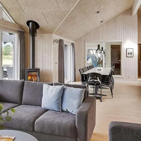 Eskilstrup Sleeps 14 Pool Wifi * Eskilstrup (Funen)
