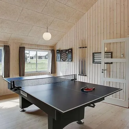 Eskilstrup Sleeps 14 Pool Wifi Eskilstrup (Funen)