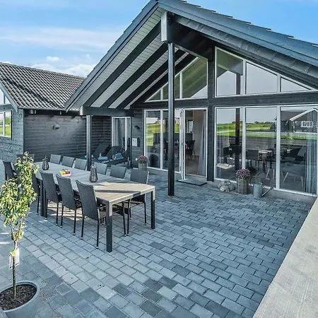Eskilstrup Sleeps 14 Pool Wifi Eskilstrup (Funen)